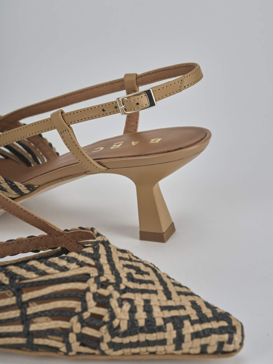Décolleté e slingback tacco 5cm pelle beige