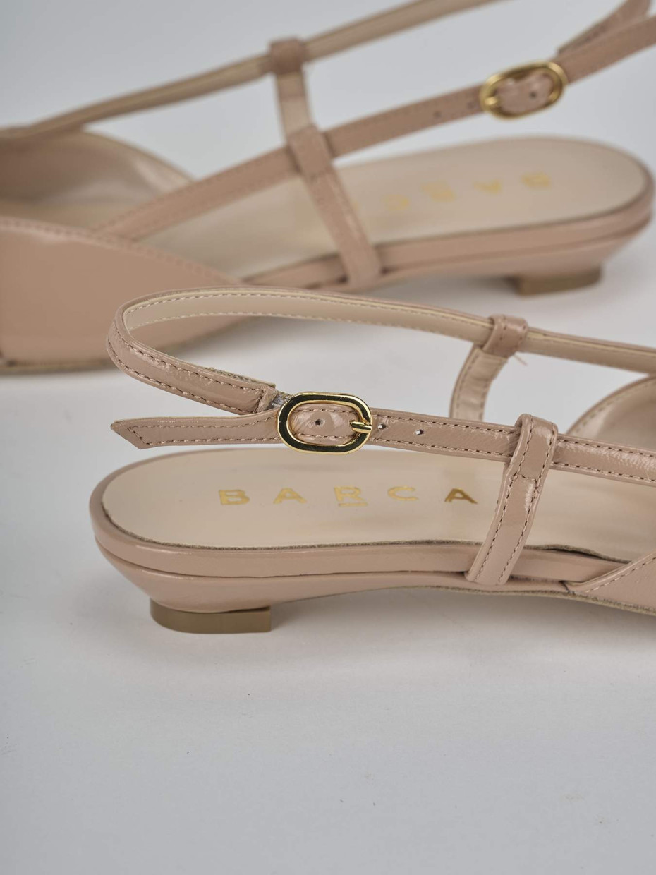 Ballerine tacco 2cm vernice marrone