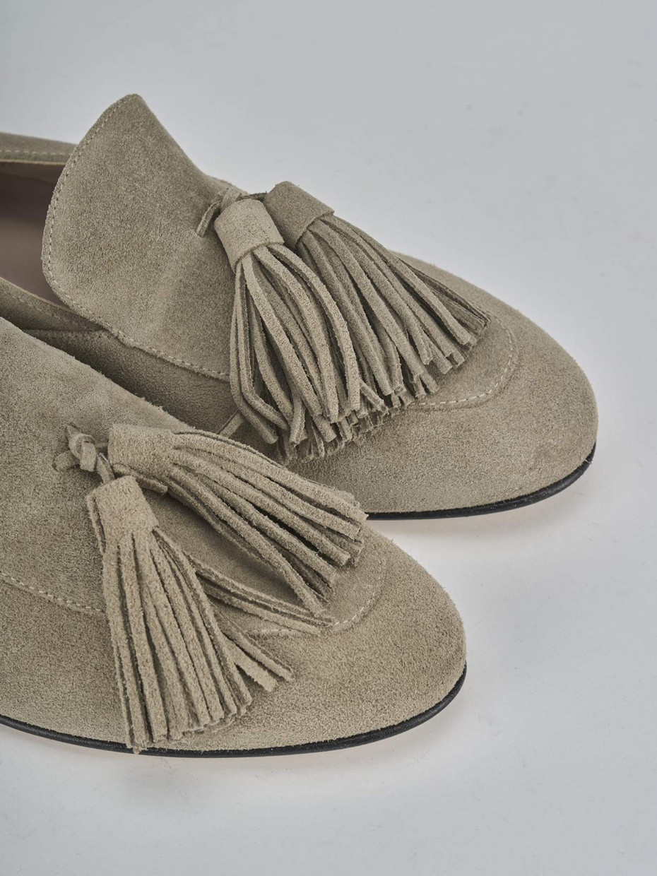 Mocassini tacco 1cm camoscio beige
