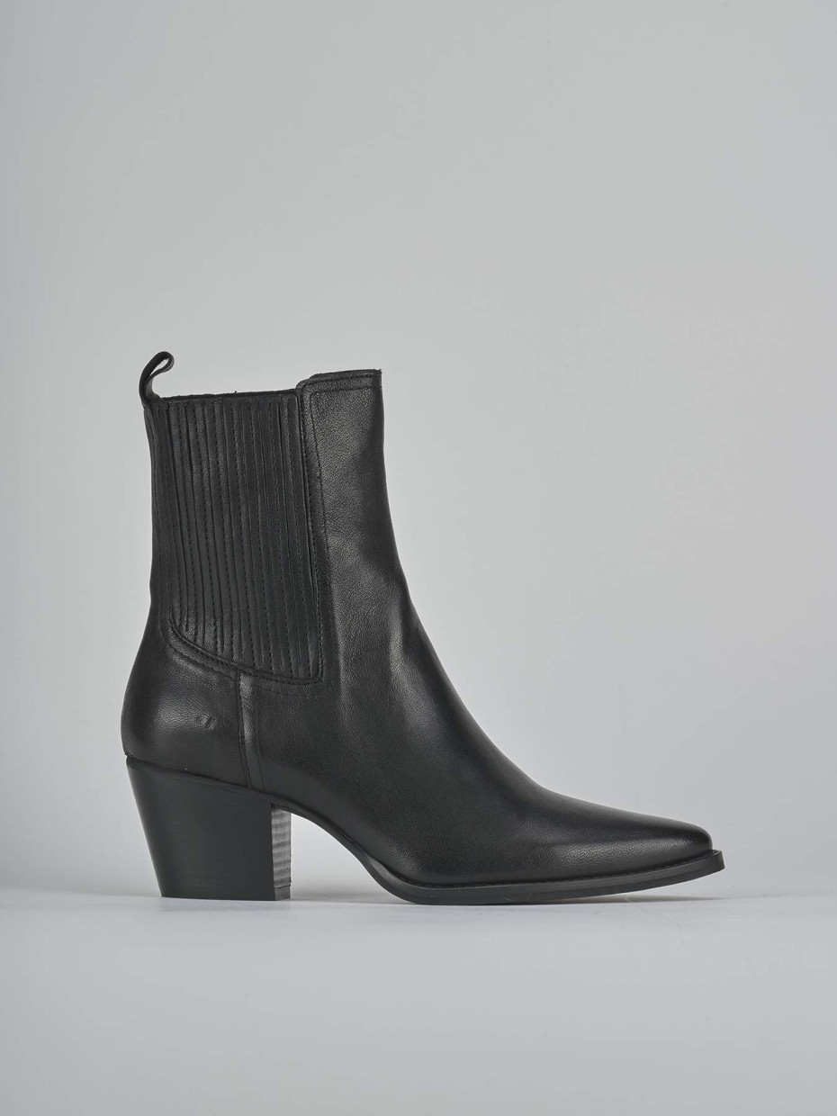 Stivaletti tacco 7cm pelle nero