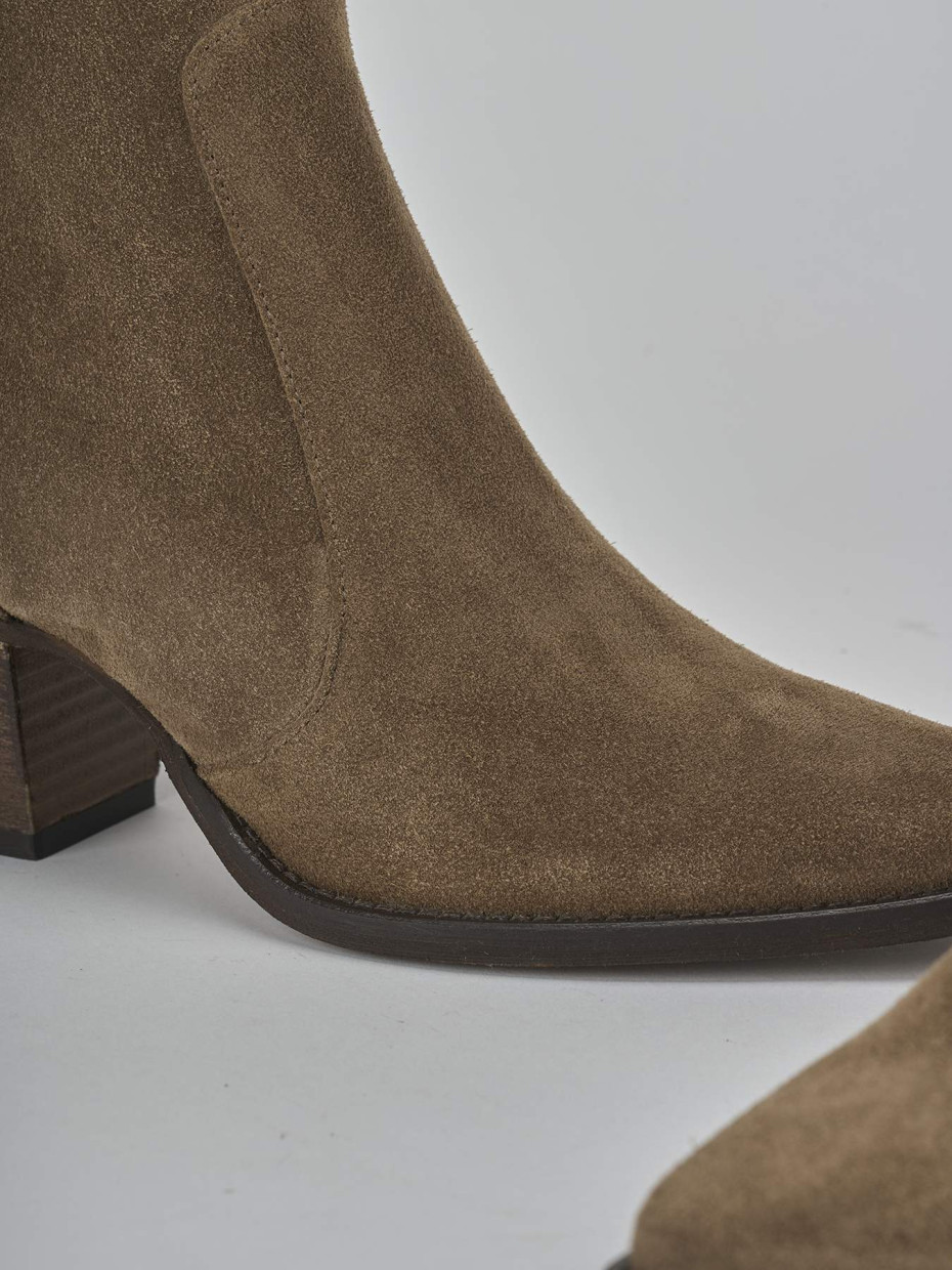 Stivaletti tacco 7cm camoscio marrone