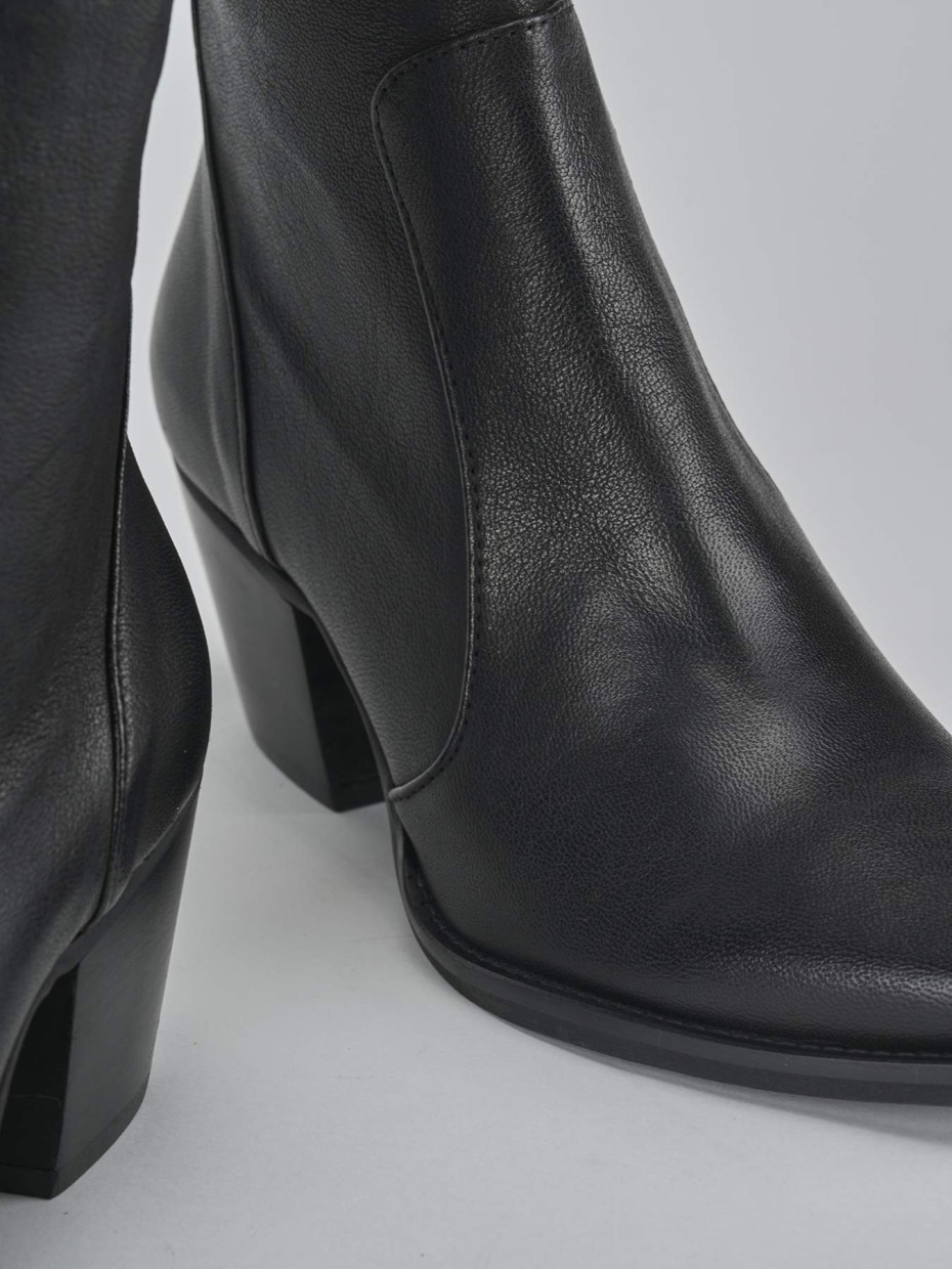 Stivaletti tacco 7cm pelle nero