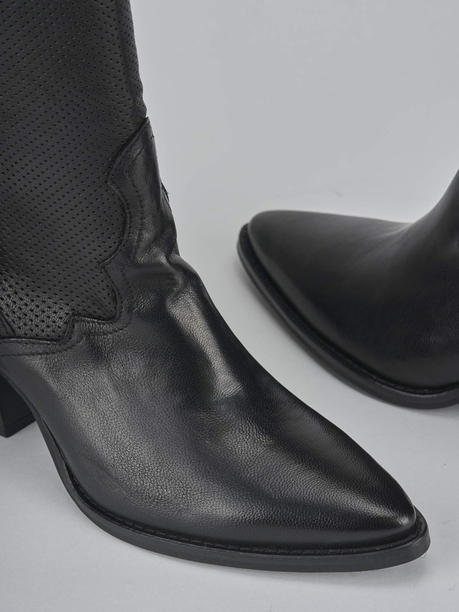 Stivali tacco 6cm pelle nero