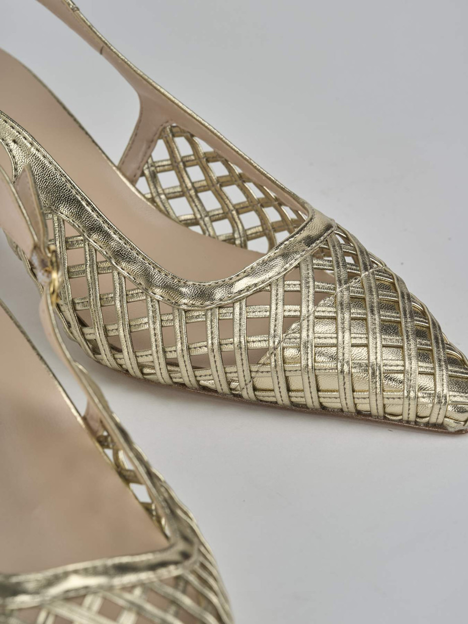 Décolleté e slingback tacco 6cm laminato oro