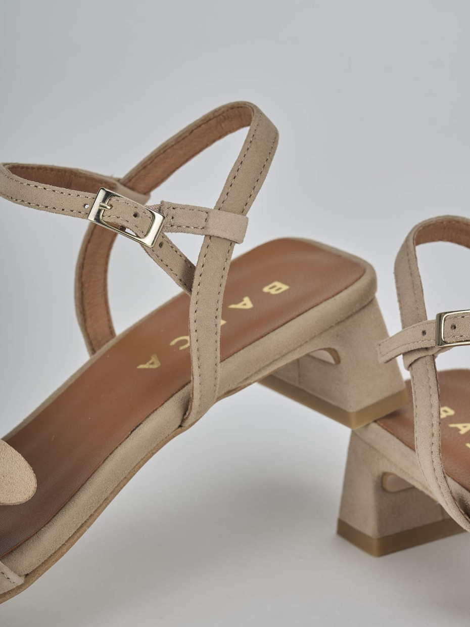 Sandali tacco 4cm camoscio beige