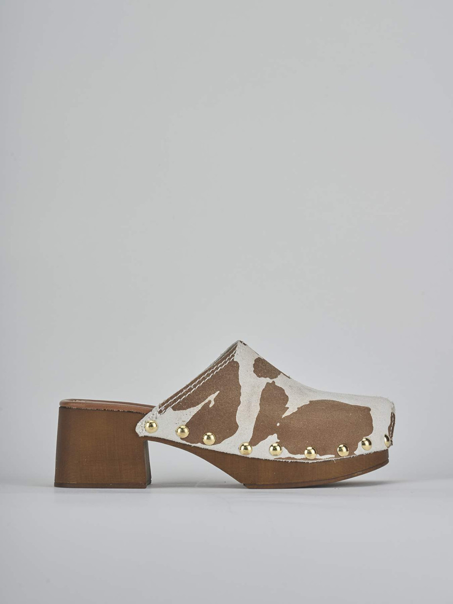 Sabot tacco 5 cm marrone camoscio