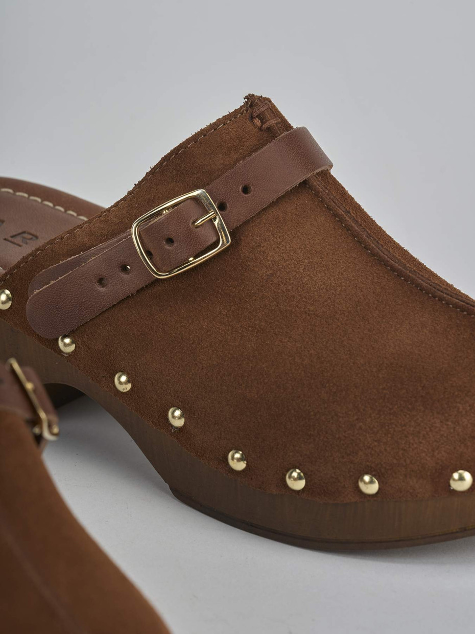 Sabot tacco 4cm camoscio marrone