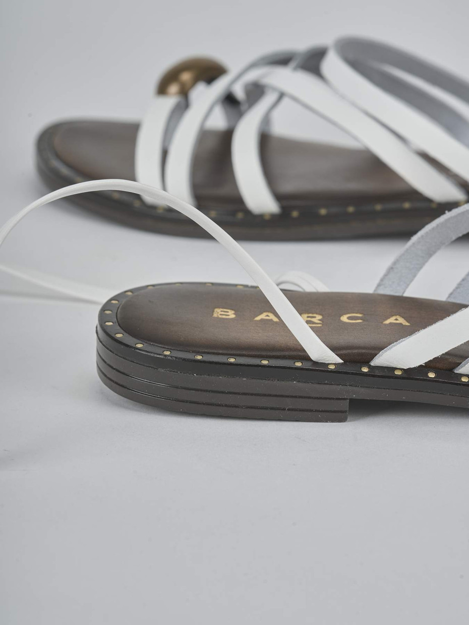 Sandalo tacco 1 cm bianco pelle