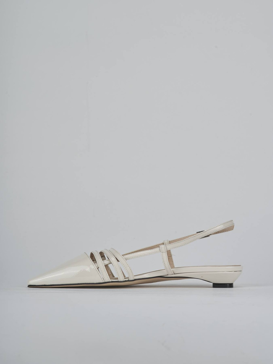 Ballerine tacco 2cm vernice beige