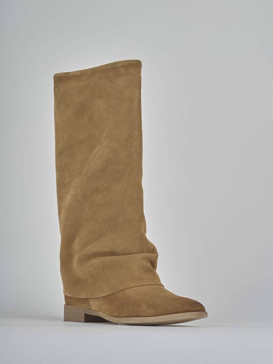 Stivali tacco 2cm camoscio marrone