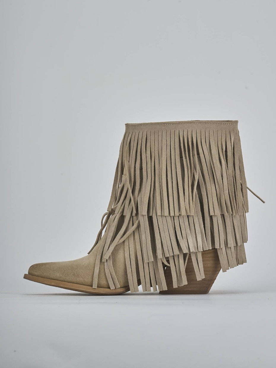 Stivaletti tacco 7cm camoscio beige
