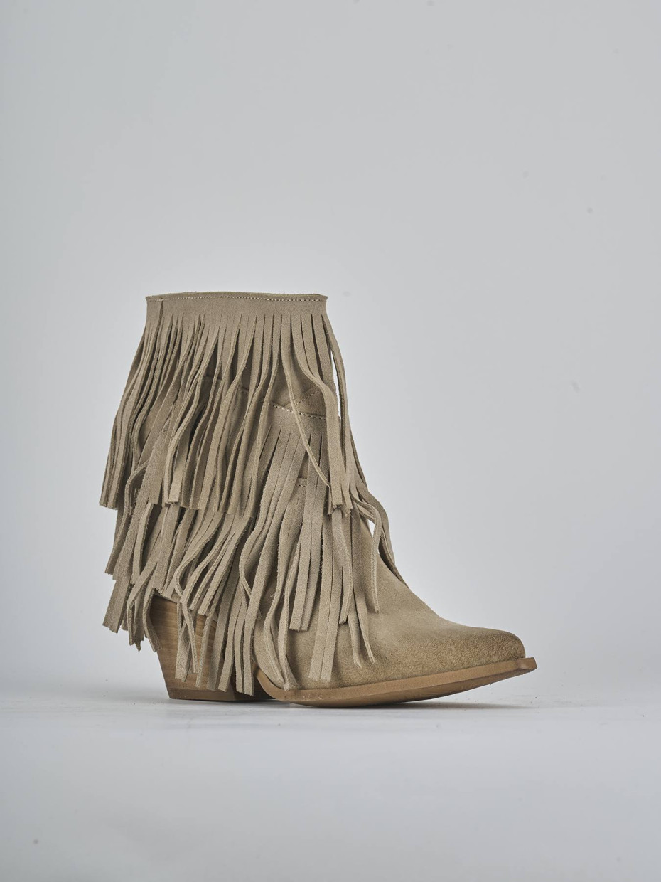 Stivaletti tacco 7cm camoscio beige