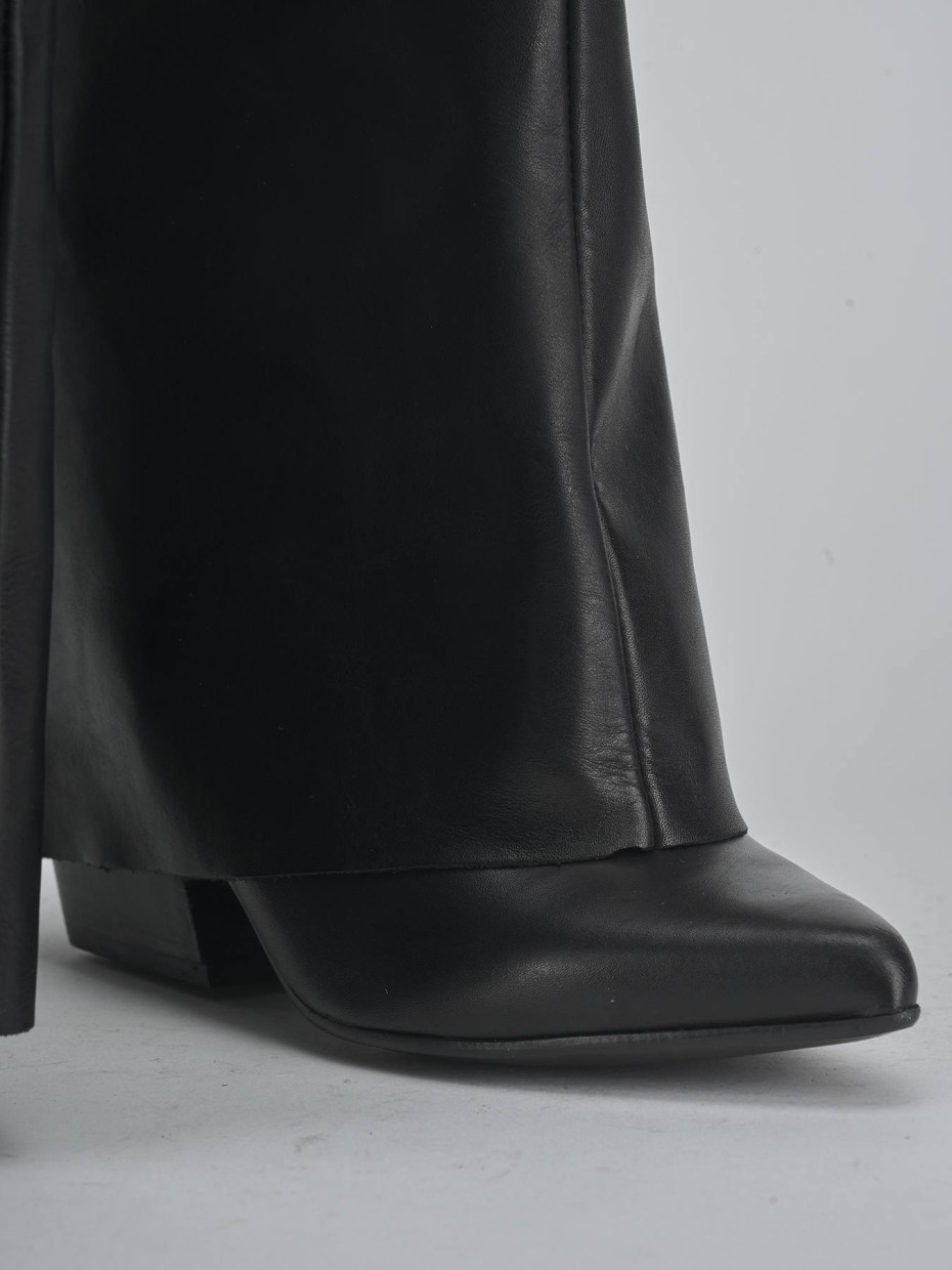 Stivali tacco 7cm pelle nero