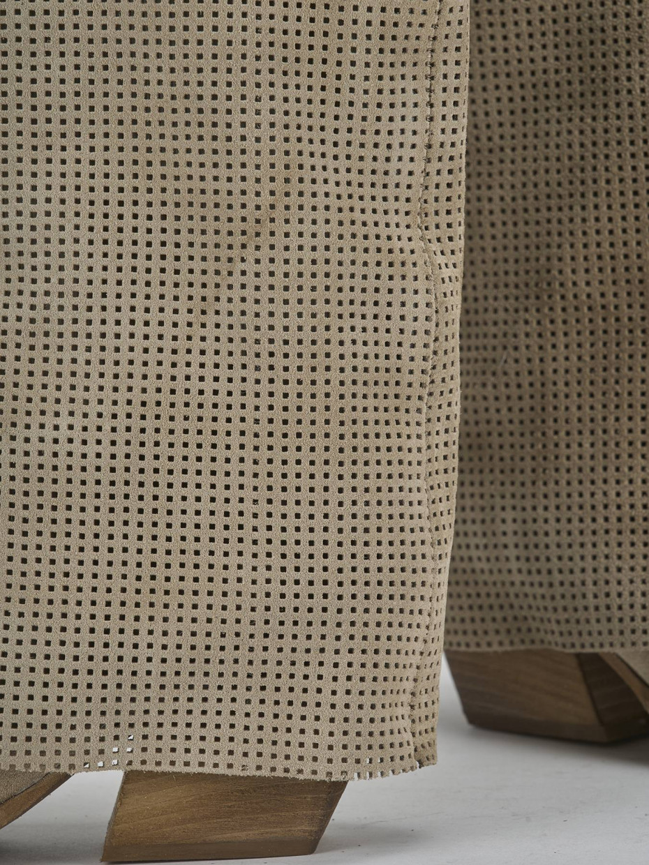 Stivali tacco 4cm camoscio beige