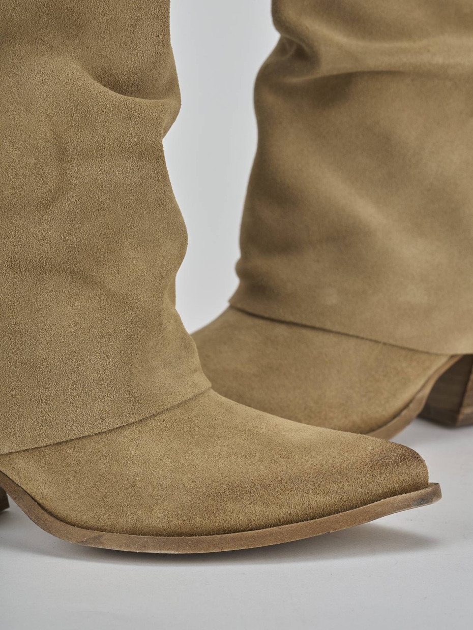 Stivale texano tacco 7 cm marrone camoscio