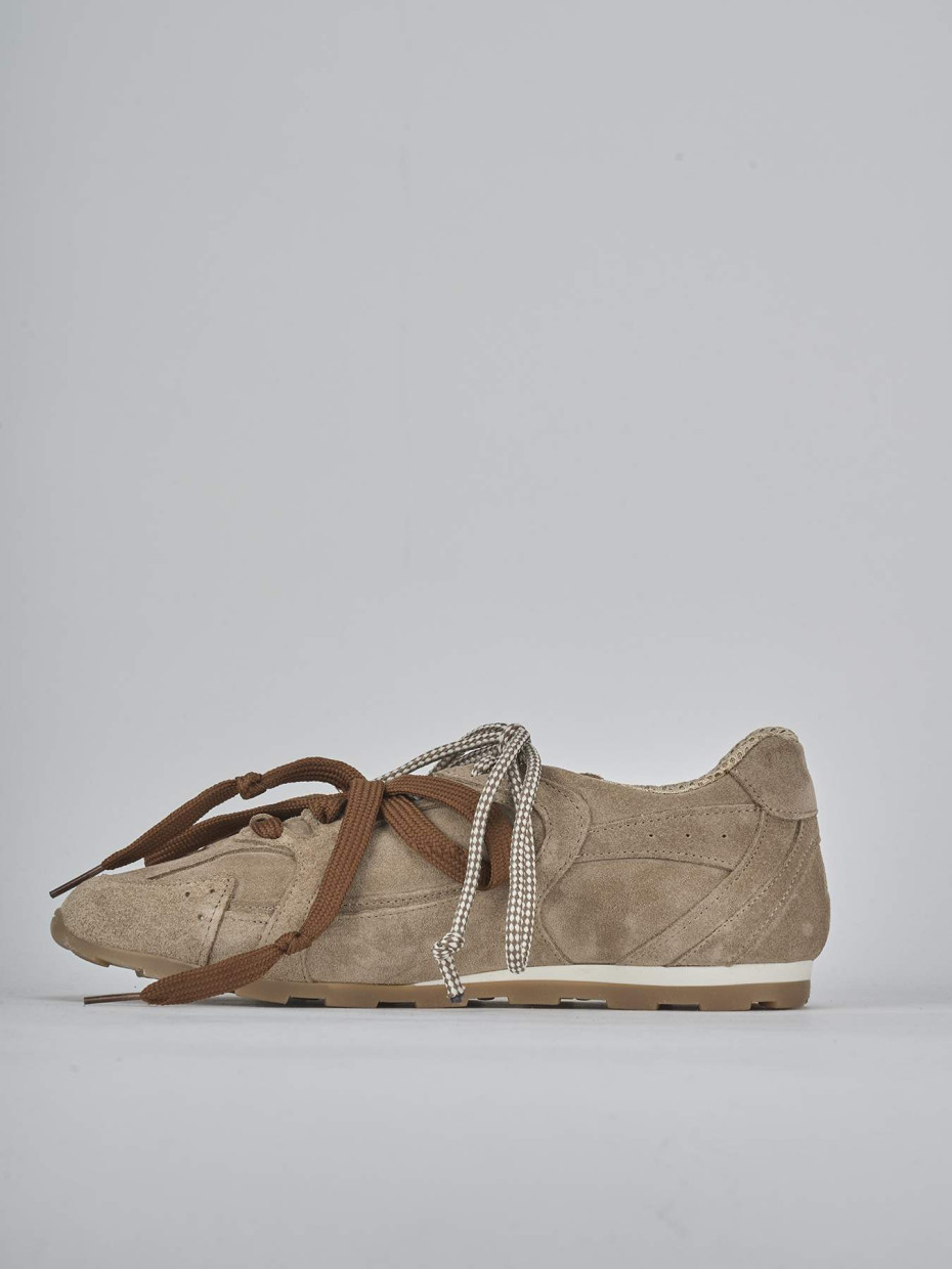 Sneakers tacco 1cm camoscio beige