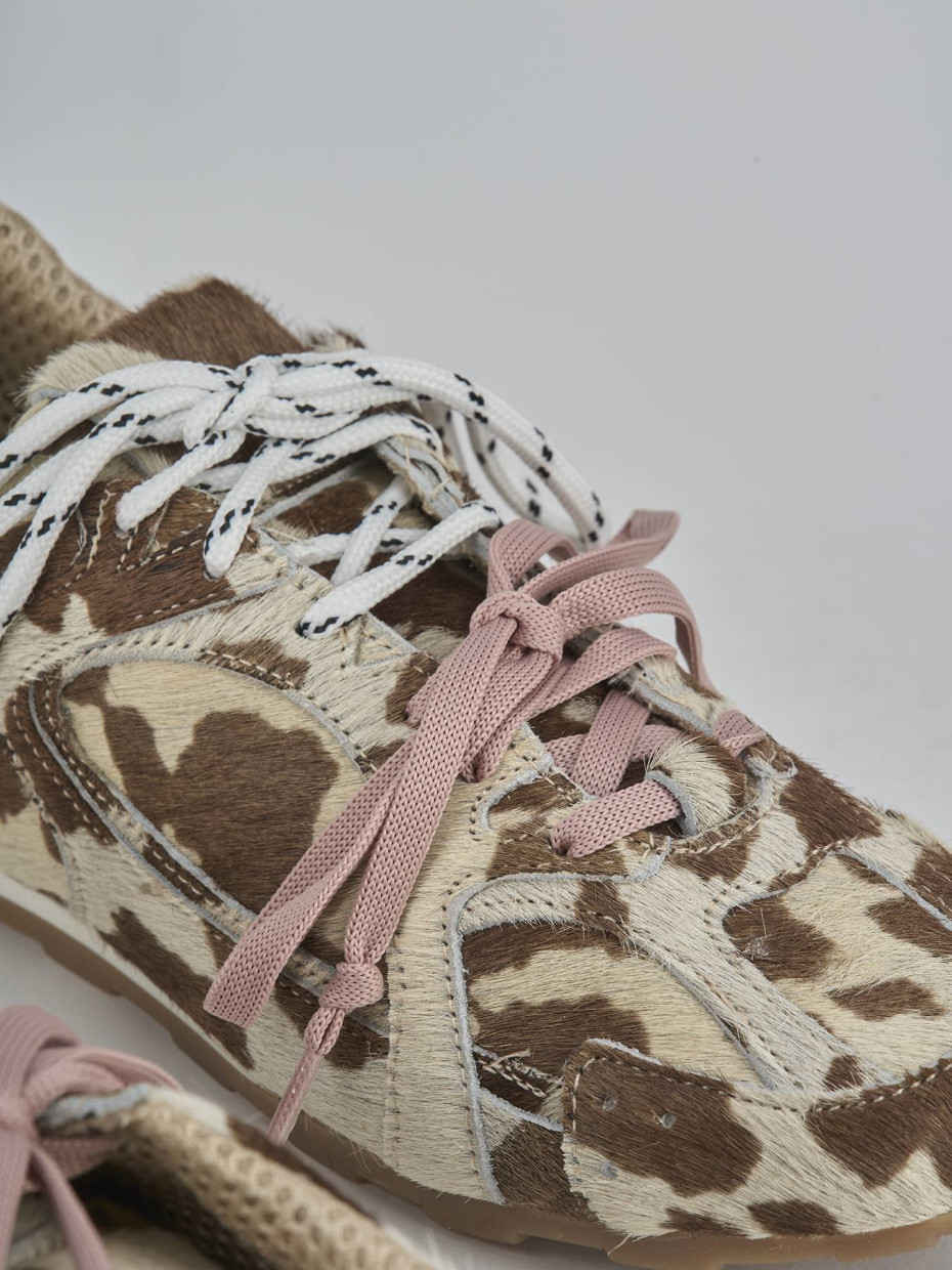 Sneakers cavallino beige
