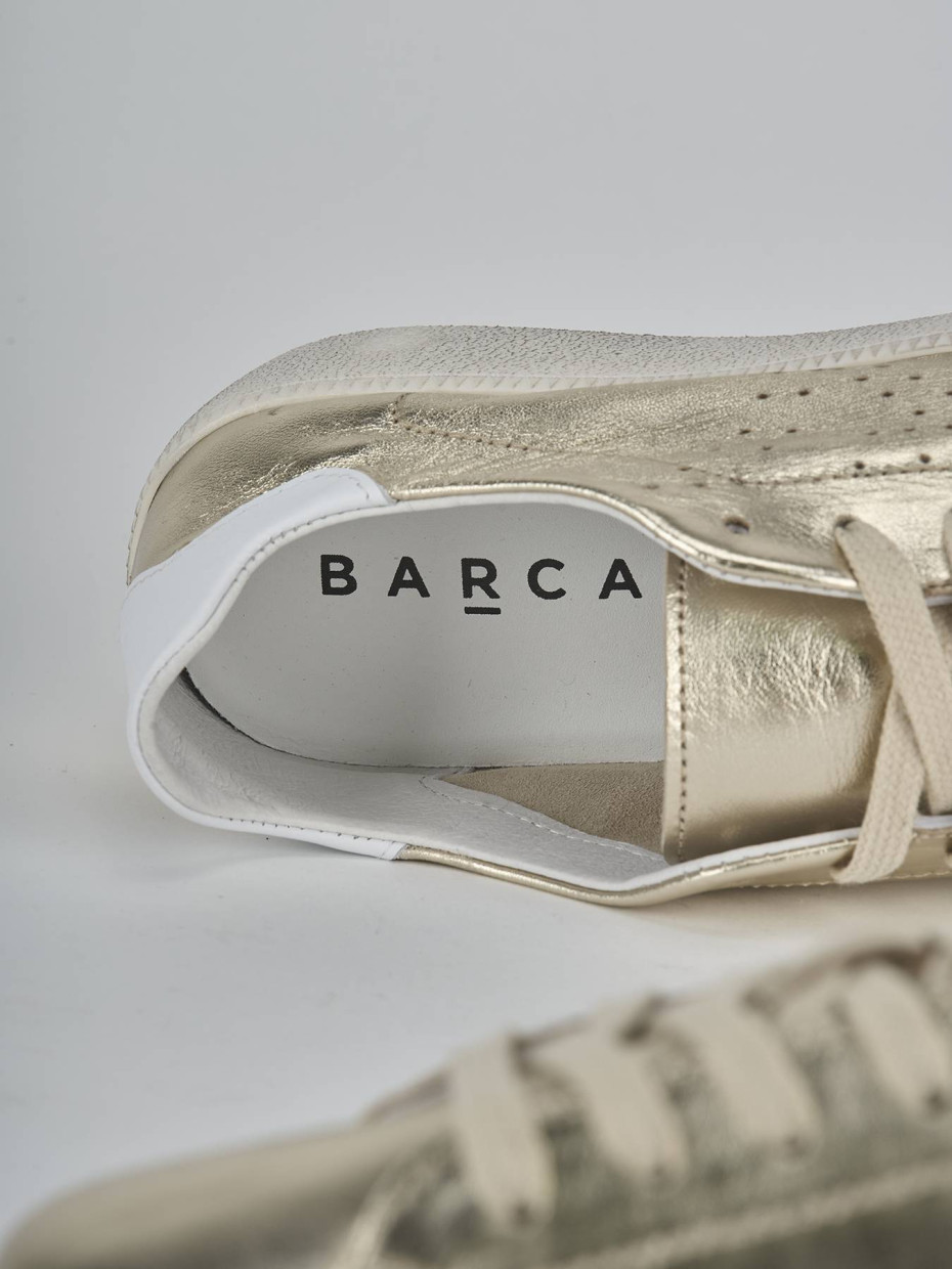 Sneakers laminato oro