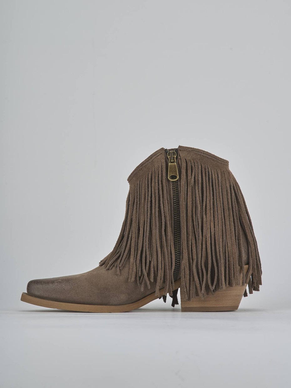 Stivaletti tacco 5cm camoscio beige