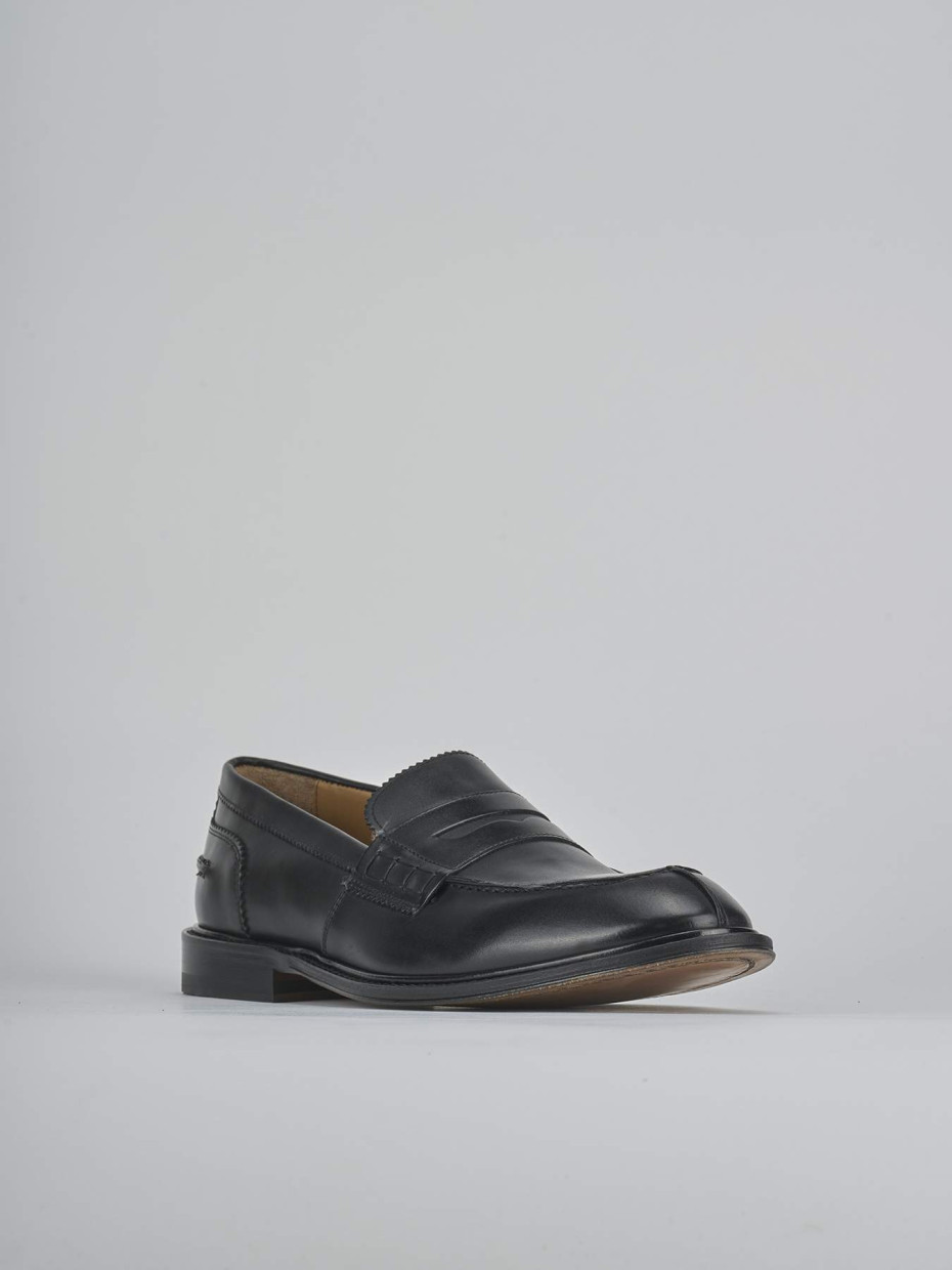 Mocassini tacco 1cm pelle nero