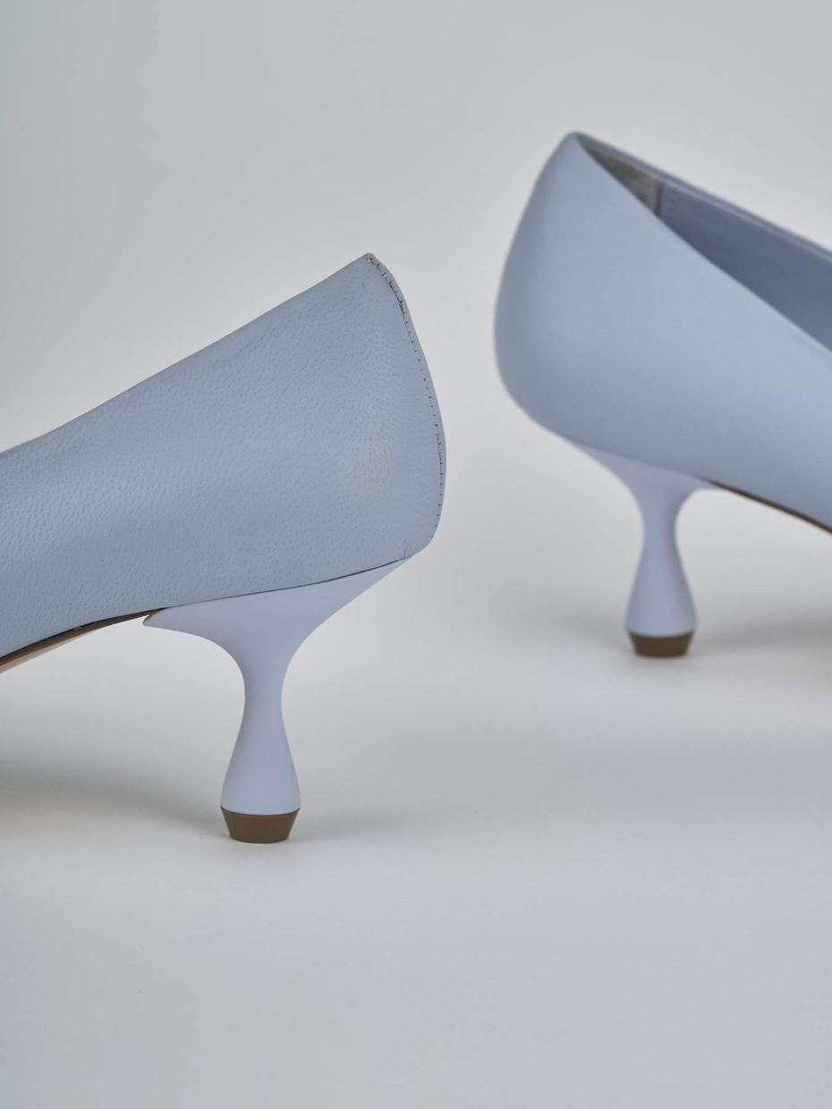 Décolleté e slingback tacco 5cm pelle azzurro