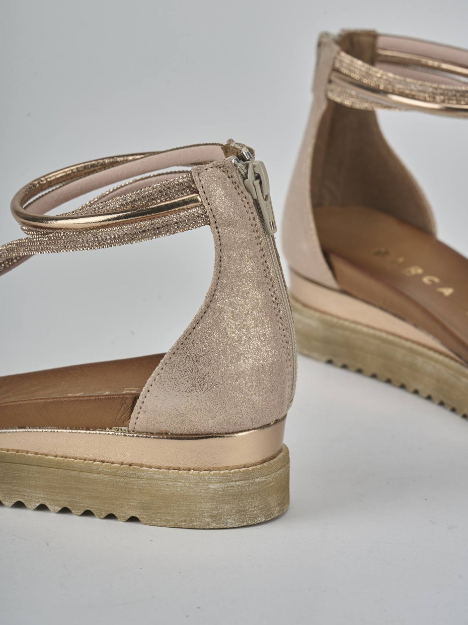 Sandali tacco 2cm pelle bronzo