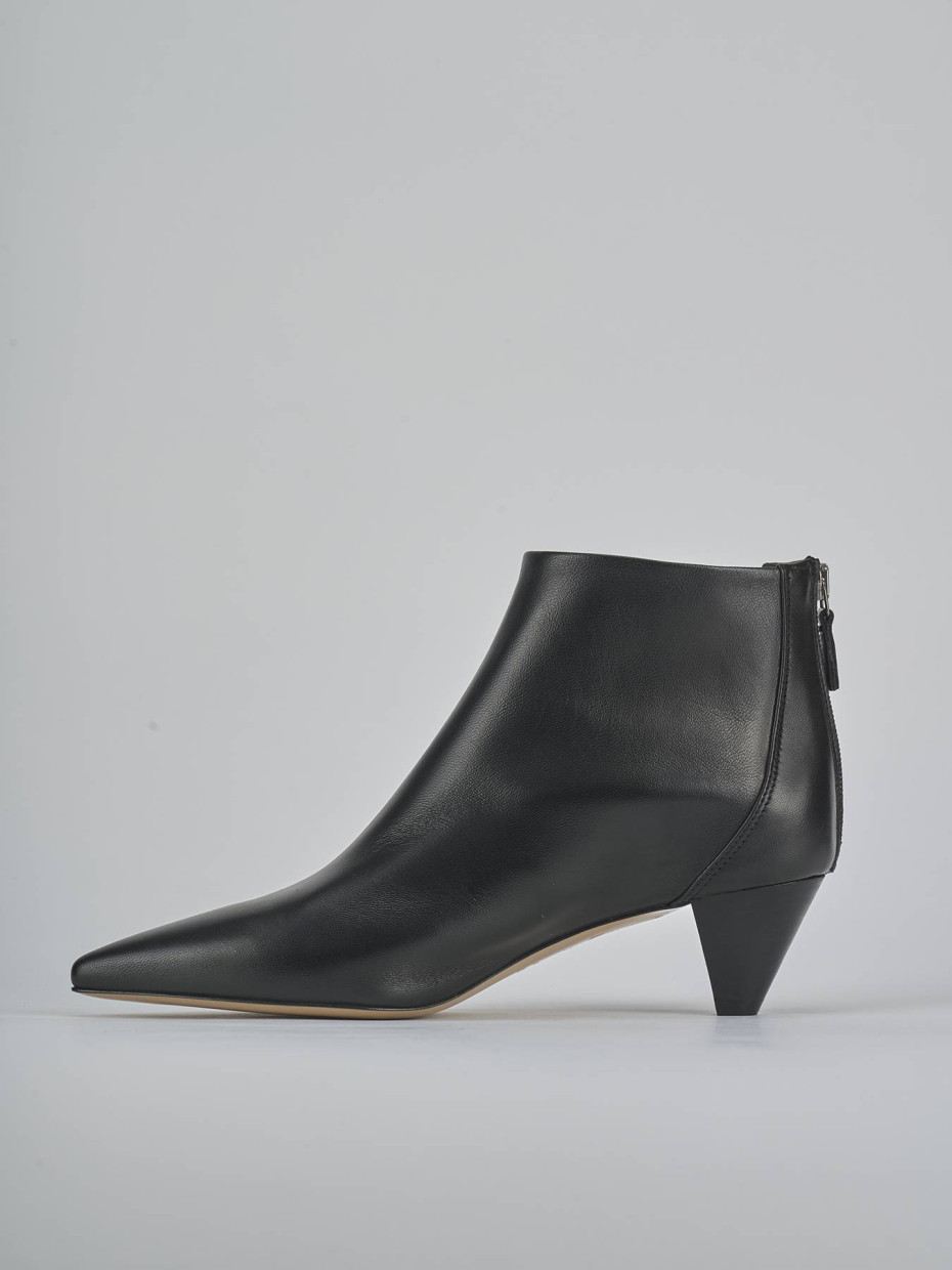 Stivaletti tacco 5cm pelle nero