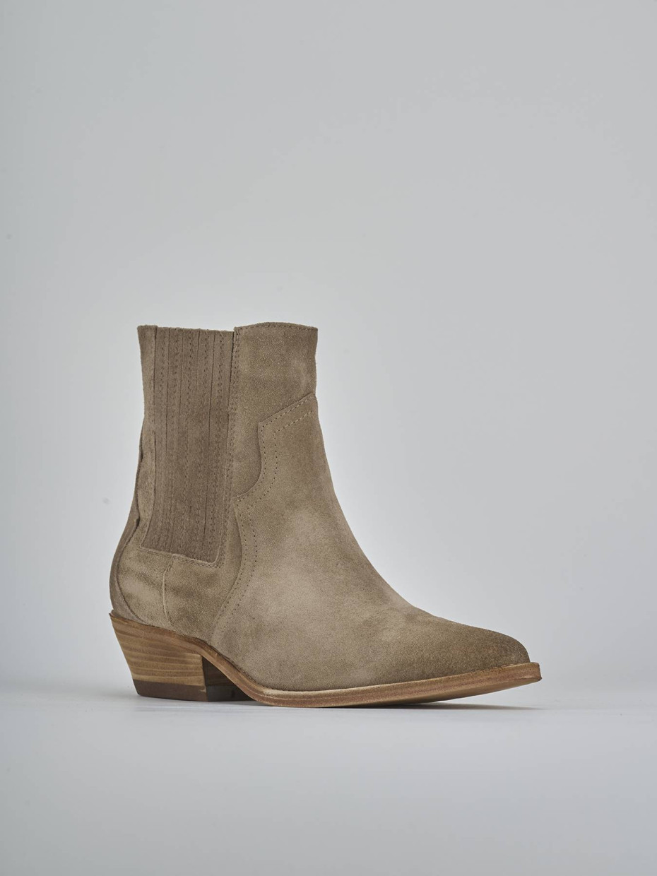 Stivaletti tacco 4cm camoscio beige