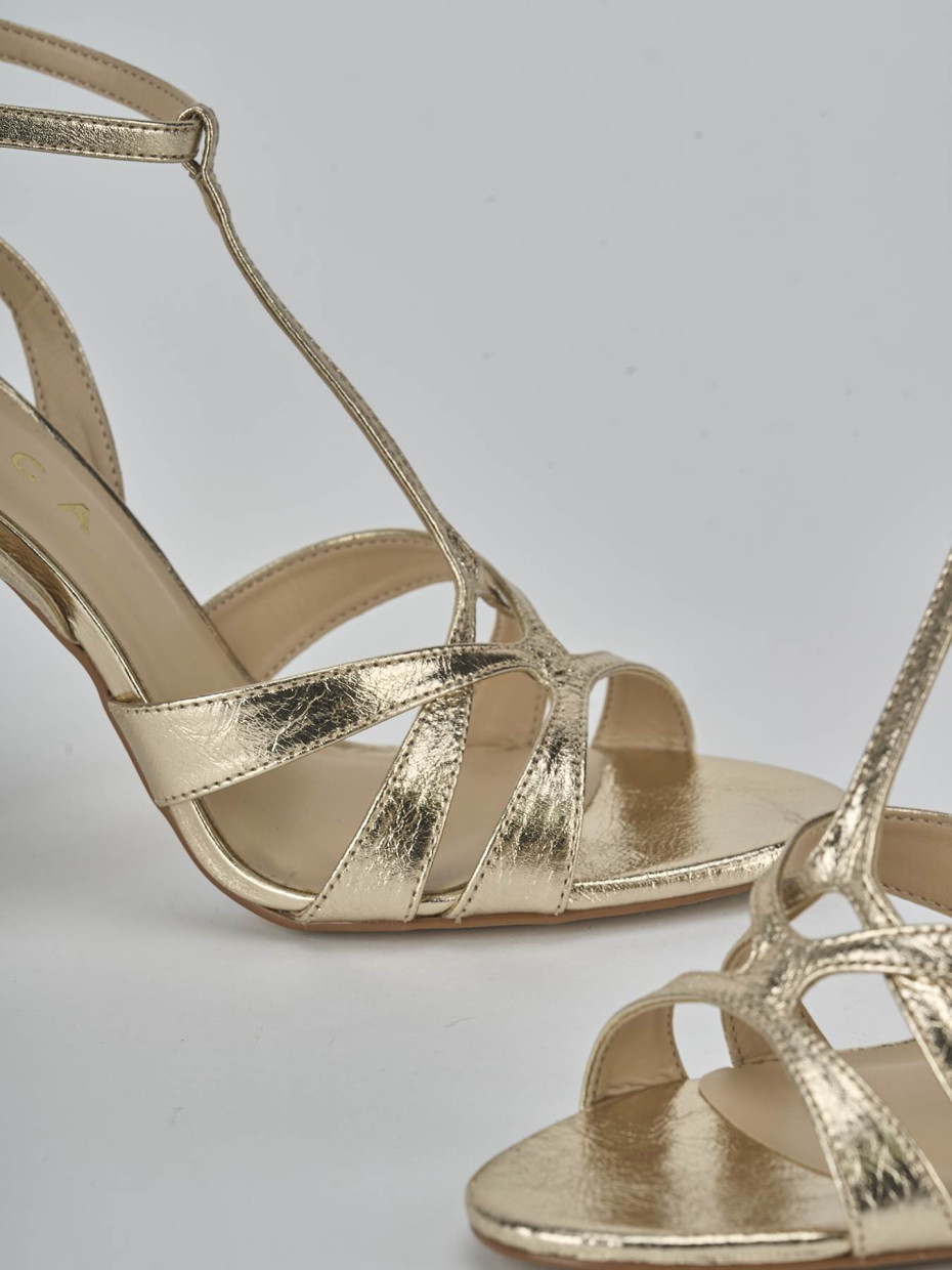 Sandali tacco 10cm laminato oro