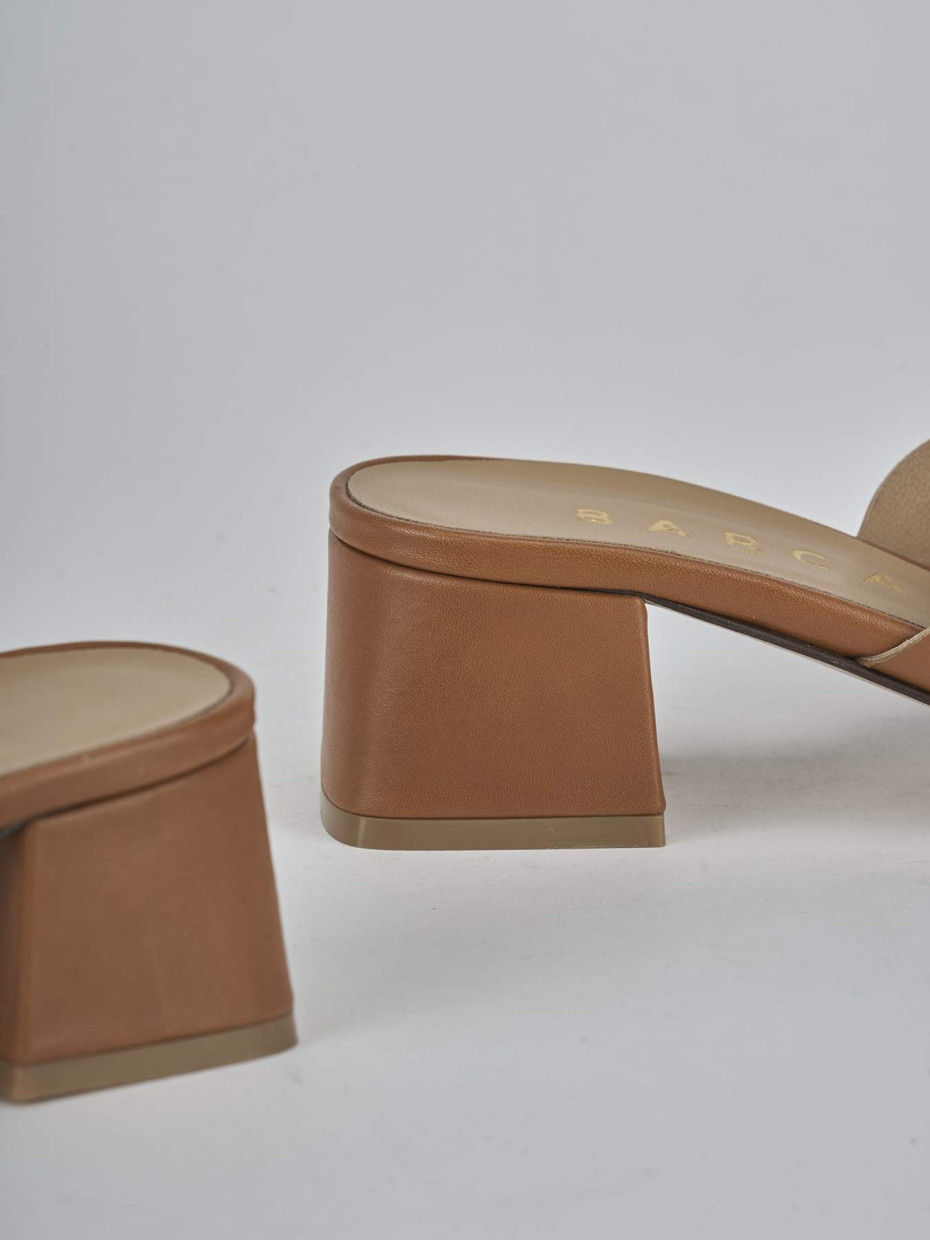 Ciabatte tacco 5cm pelle marrone