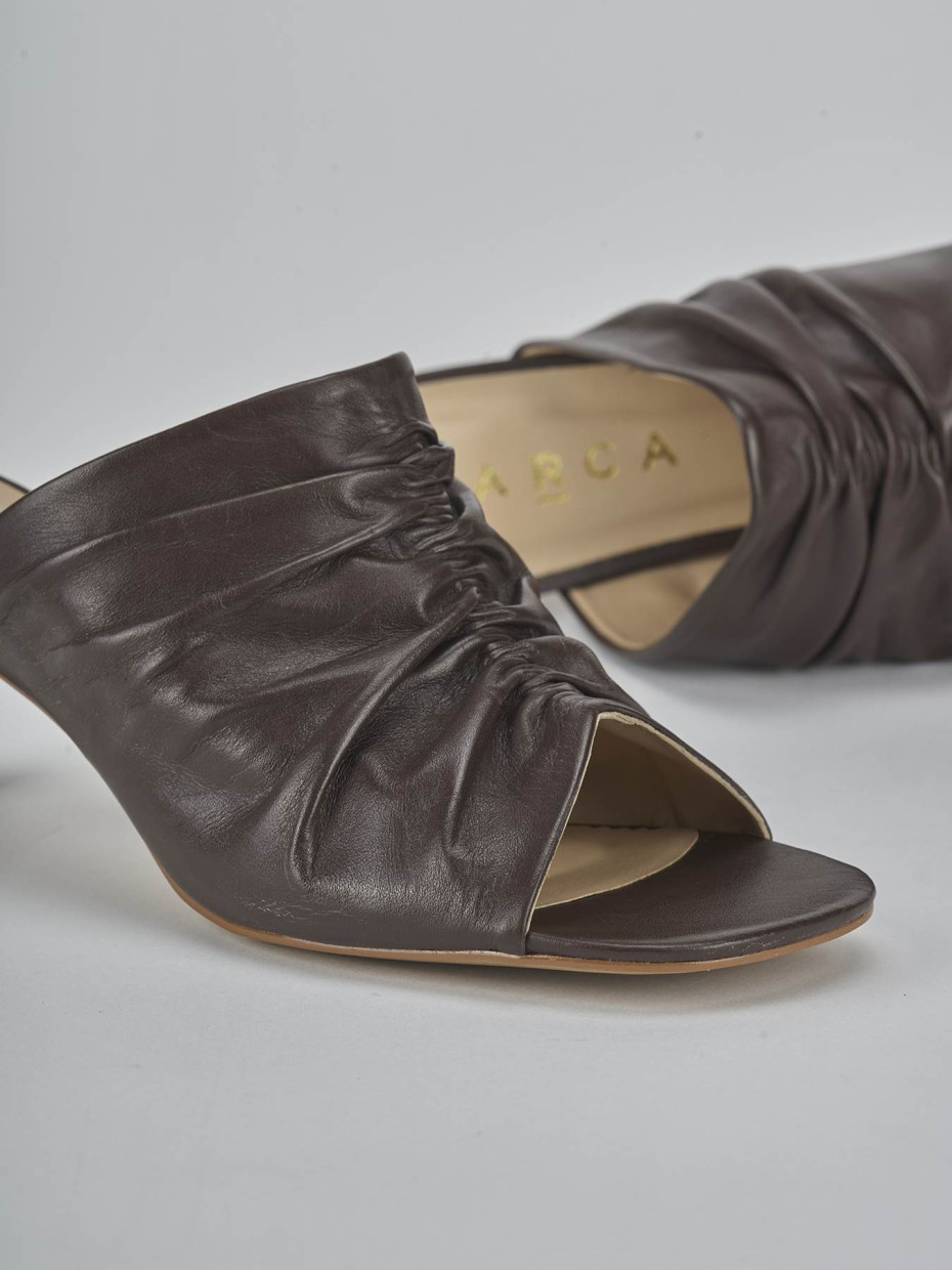 Ciabatte tacco 6cm pelle testa