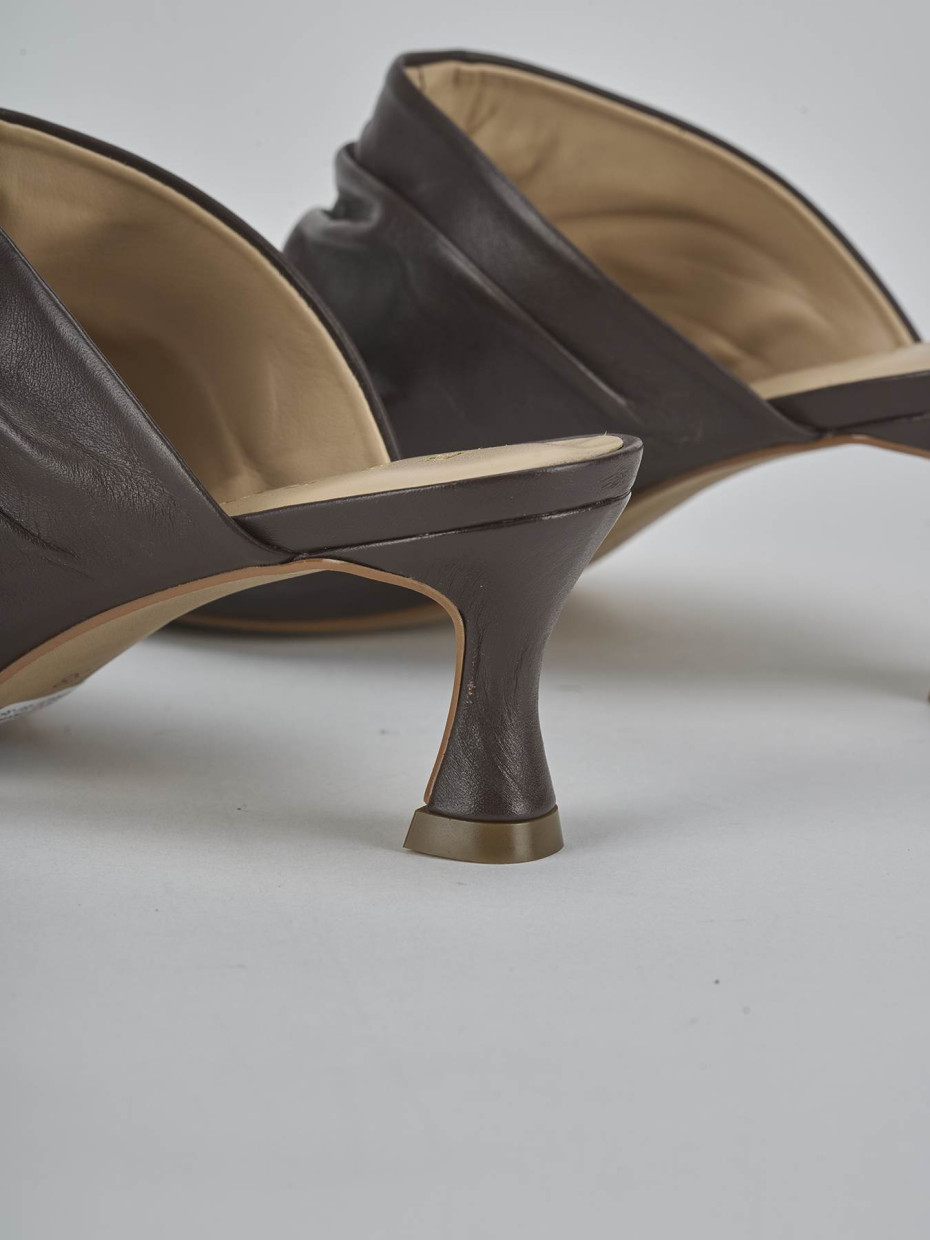 Ciabatte tacco 6cm pelle testa