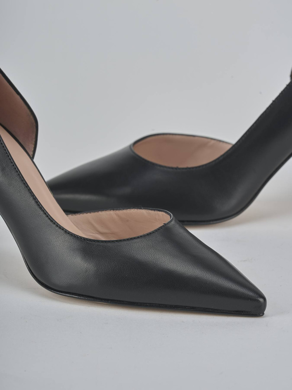 Décolleté e slingback tacco 8cm pelle nero