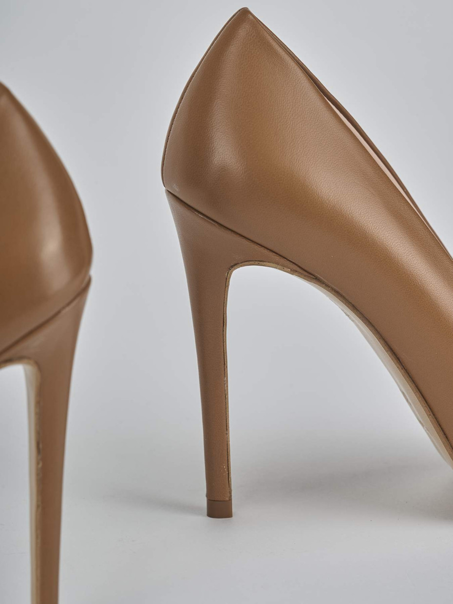 Décolleté e slingback tacco 10cm pelle marrone