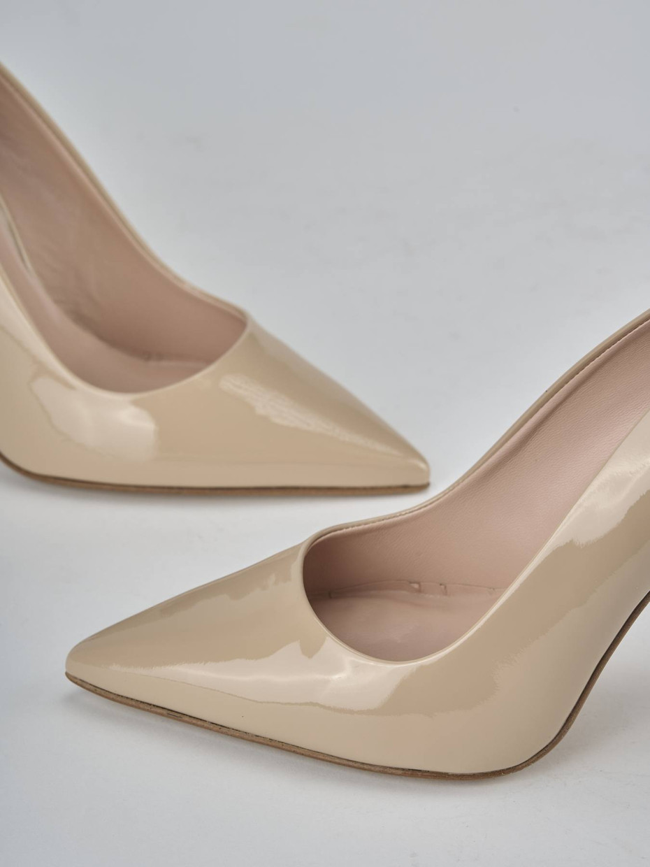 Décolleté e slingback tacco 10cm vernice beige