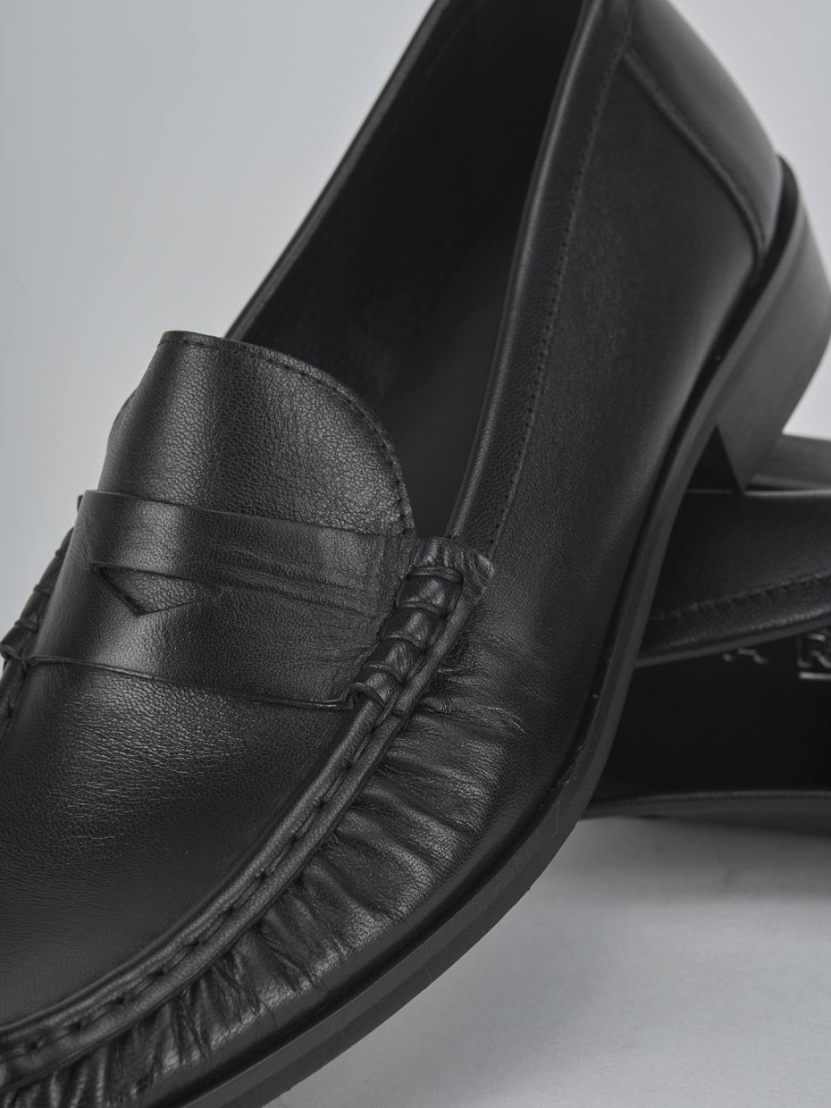 Mocassini tacco 1cm pelle nero