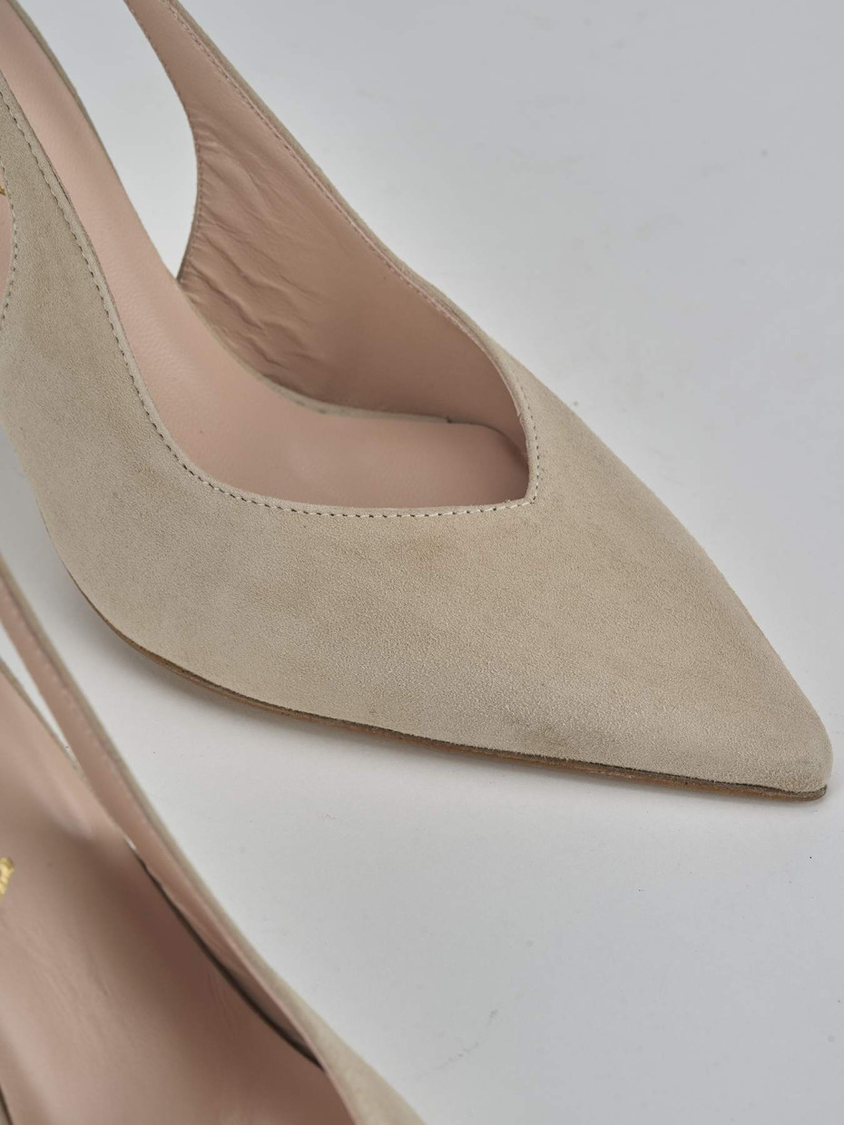 Slingback decolte tacco 7 cm beige camoscio