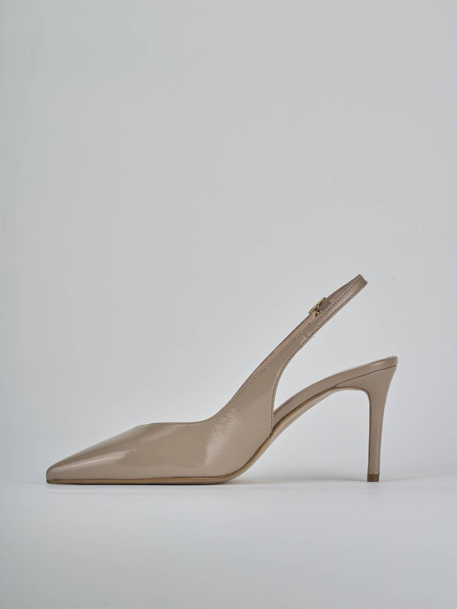 Slingback decolte tacco 7 cm beige vernice