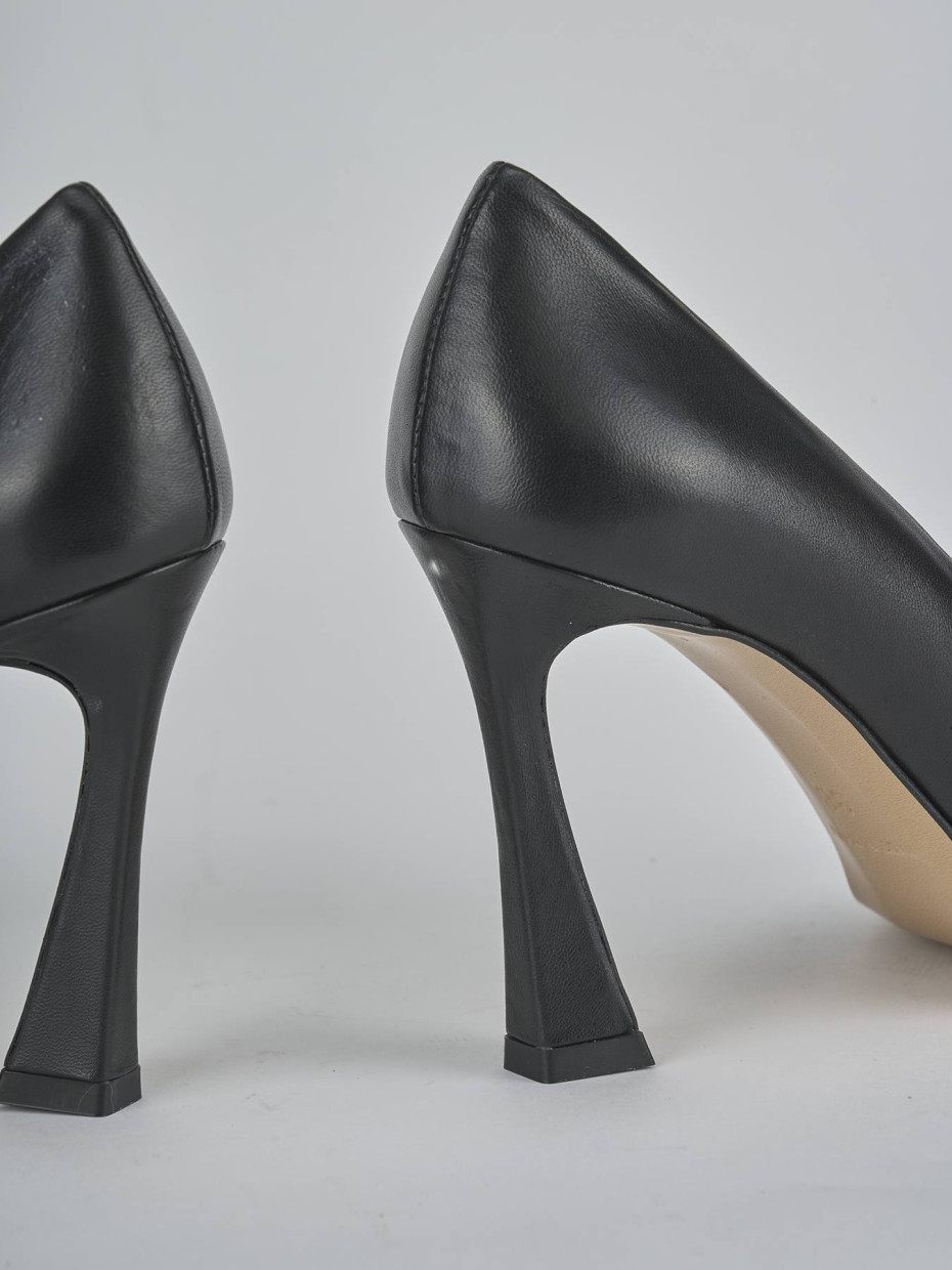 Décolleté e slingback tacco 9cm pelle nero