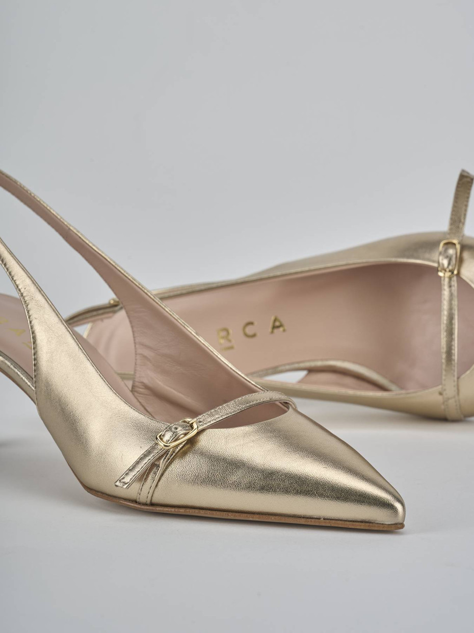 Décolleté e slingback tacco 7cm pelle oro