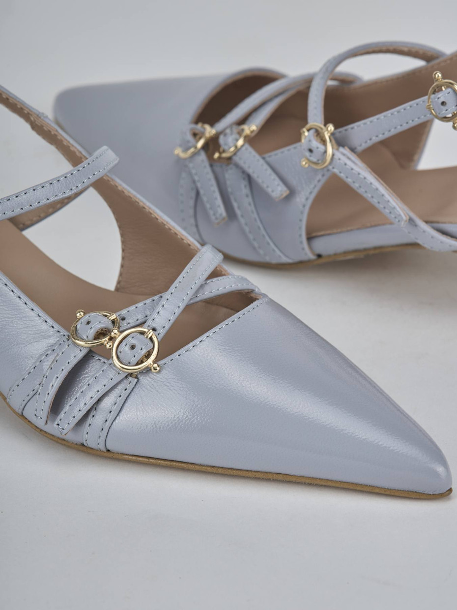 Décolleté e slingback tacco 3cm vernice azzurro