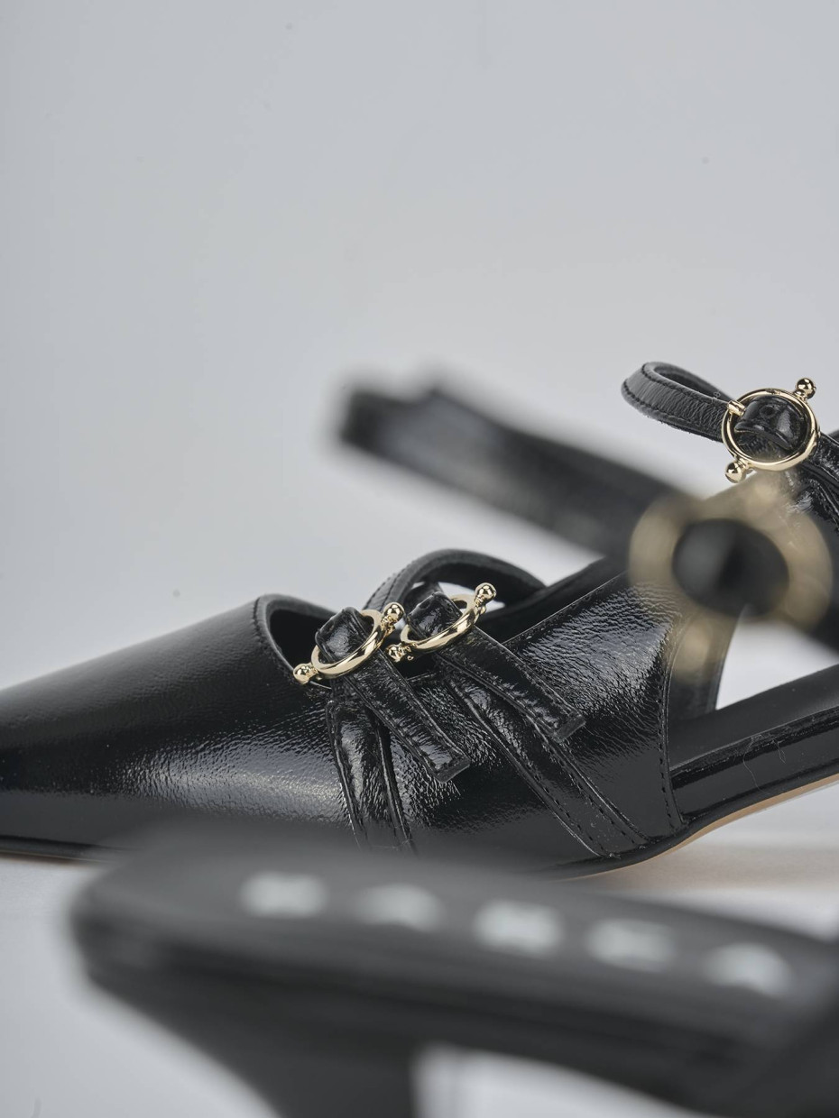 Décolleté e slingback tacco 3cm vernice nero