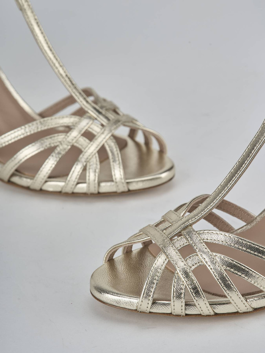 Sandali tacco 9cm laminato oro