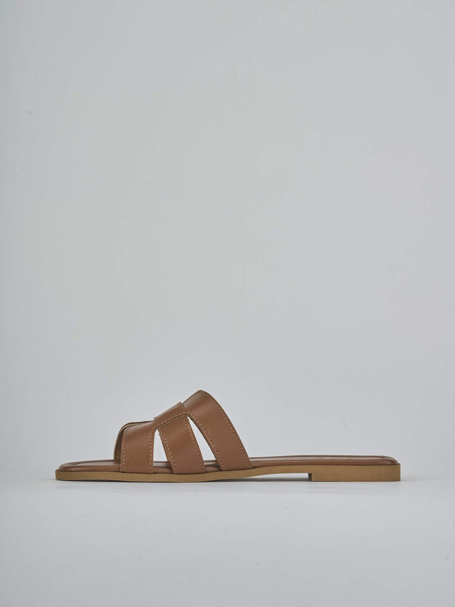 Ciabatte tacco 1cm pelle marrone