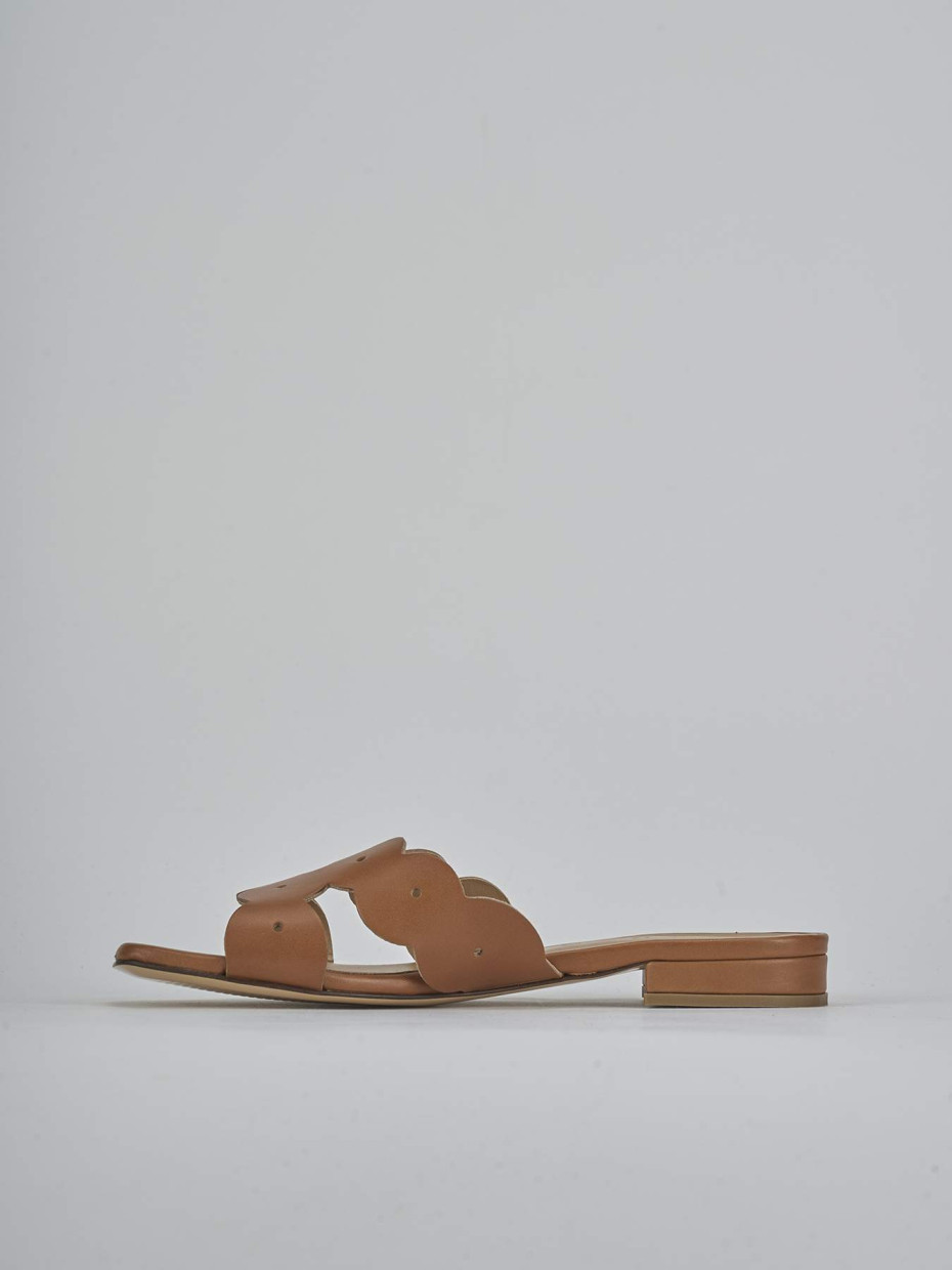 Ciabatte tacco 1cm pelle marrone