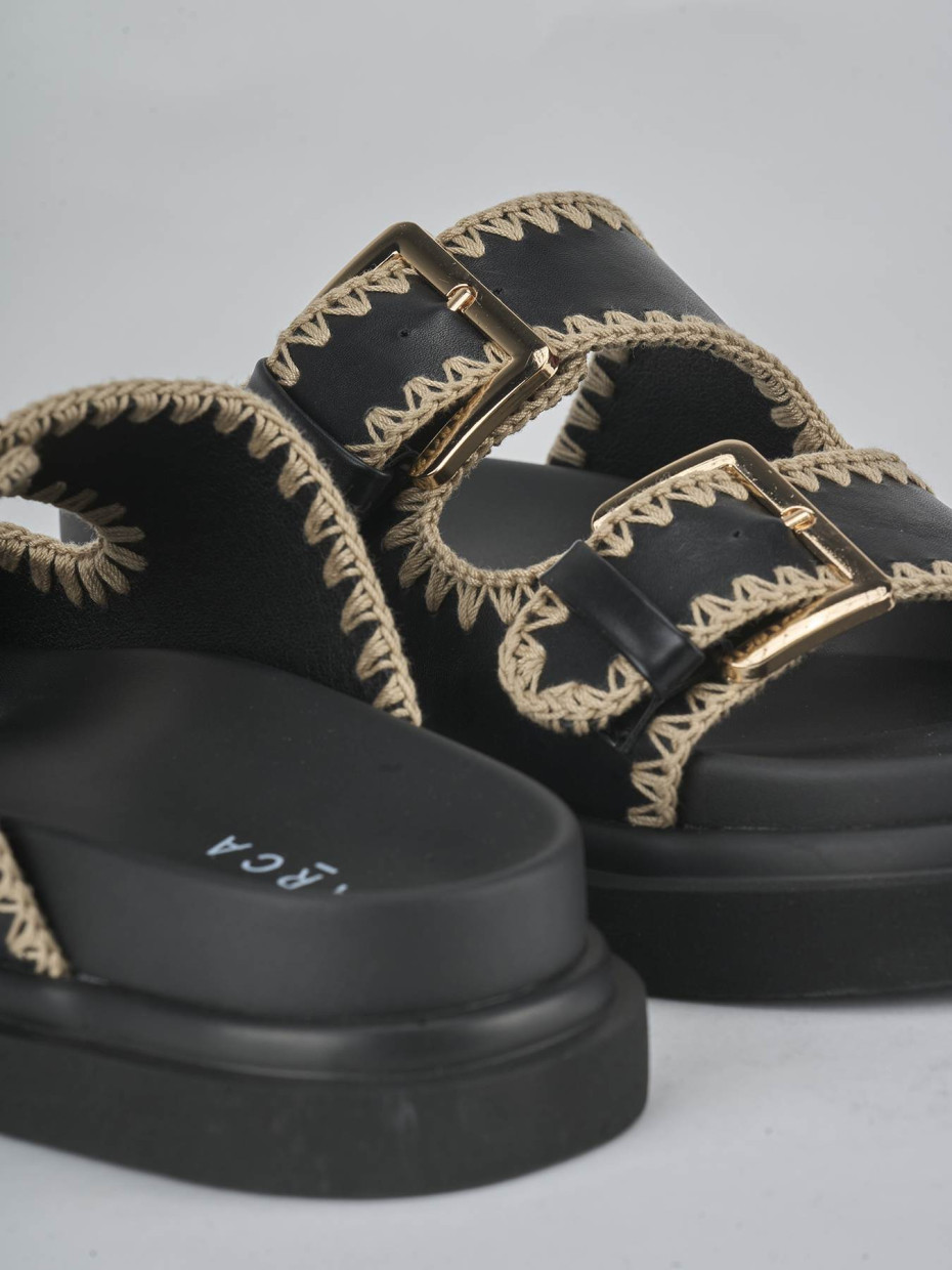 Ciabatte tacco 1cm pelle nero