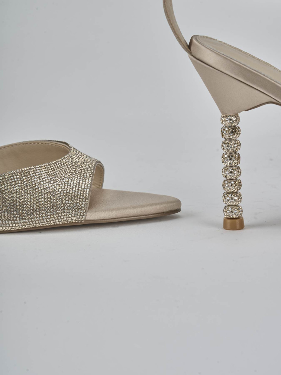 Sandali tacco 9cm pelle beige