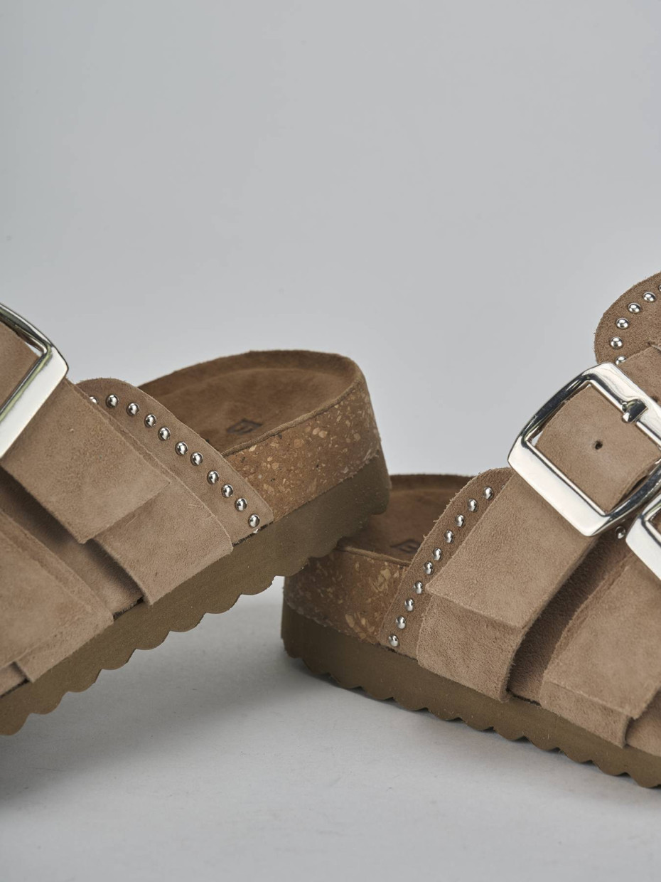 Sabot tacco 1cm camoscio beige
