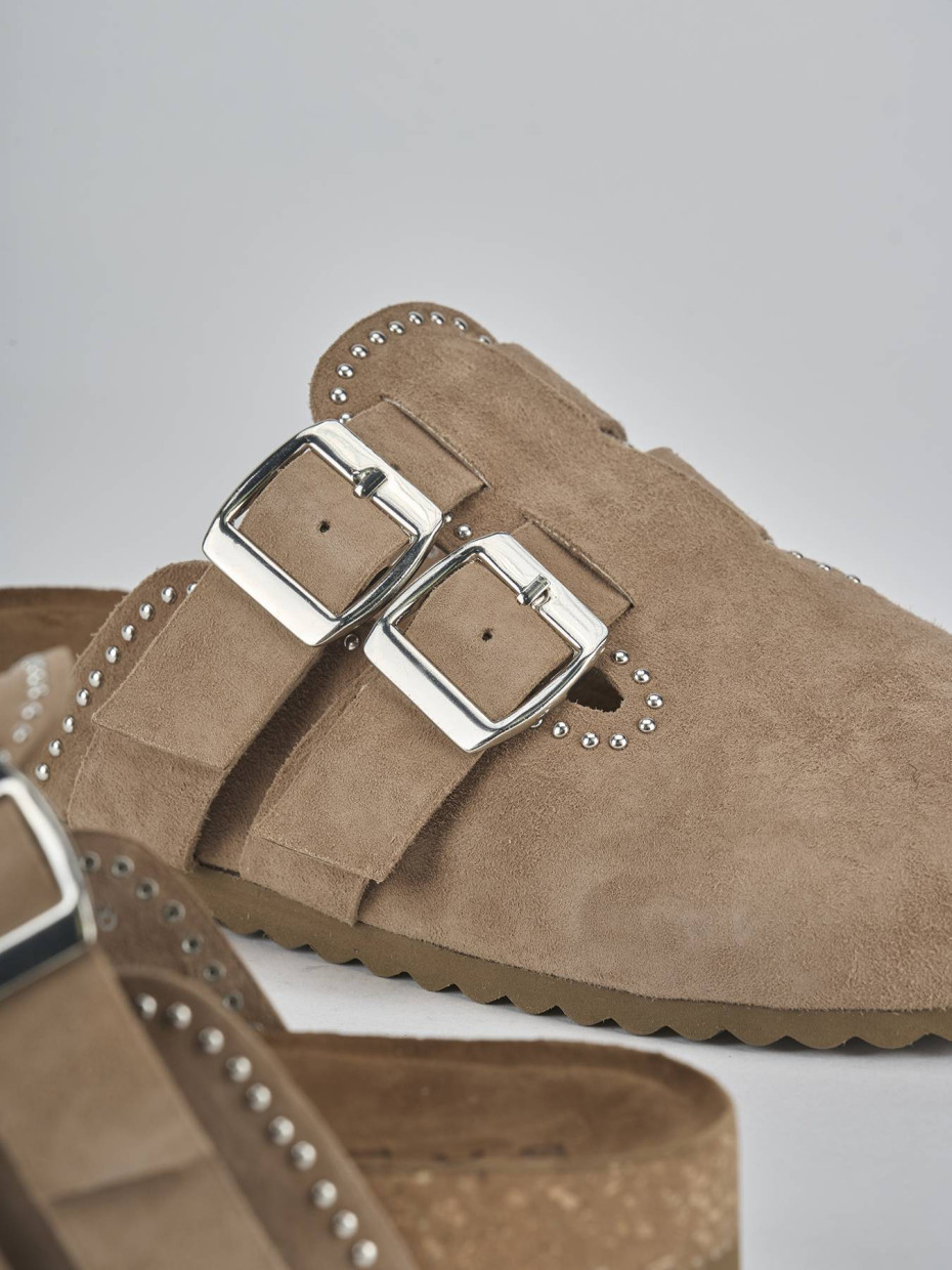 Sabot tacco 1cm camoscio beige