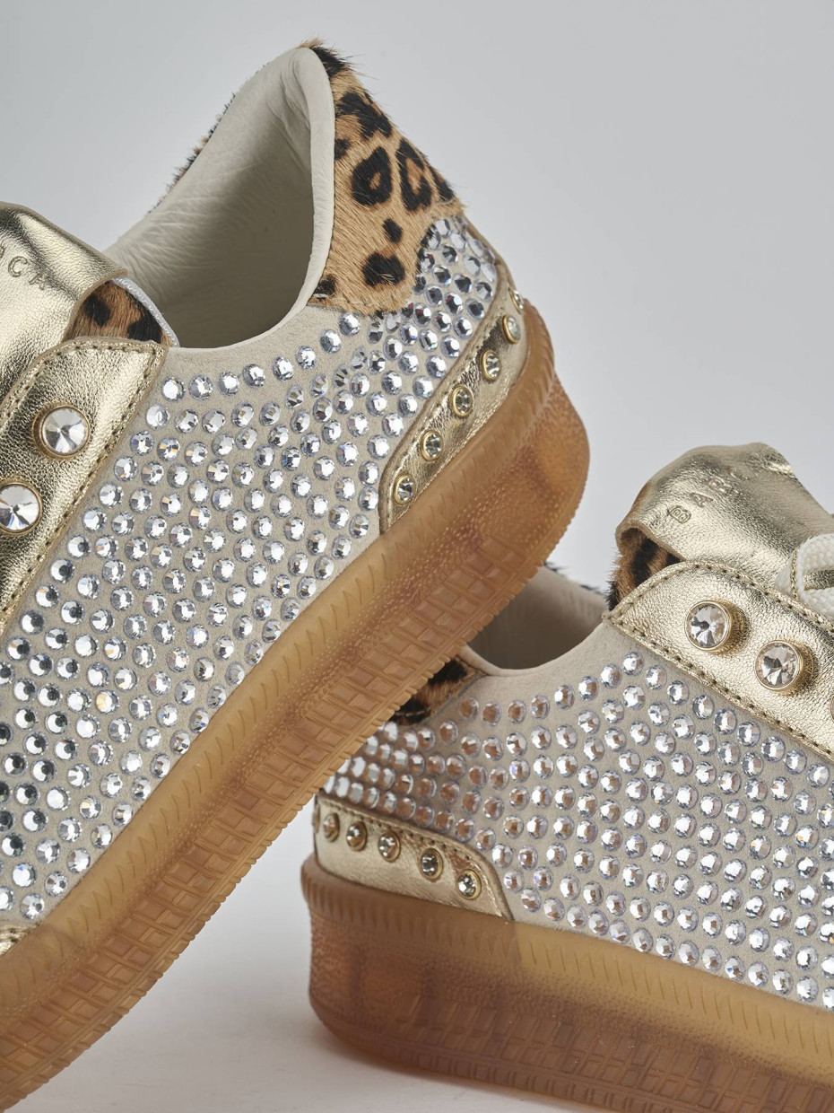 Sneakers tacco 1cm laminato oro